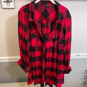 Torrid red and black plaid button up shirt